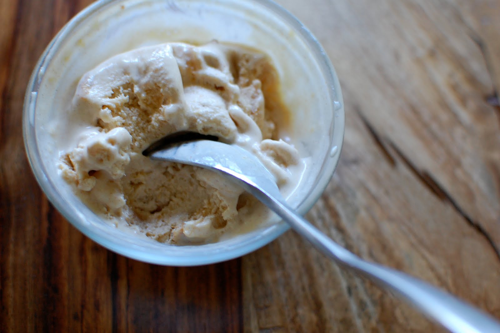 creme fraiche peach cinnamon ice cream
